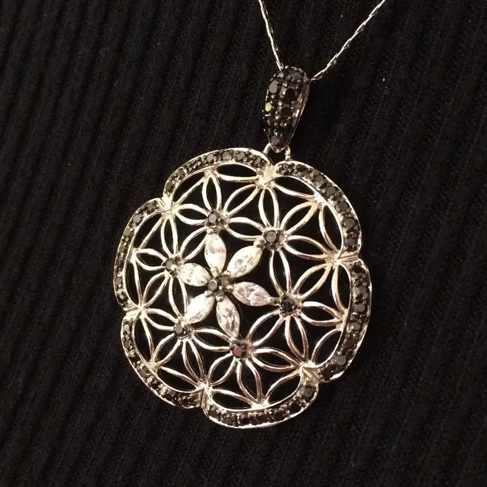 Sterling Silver FloralβPendant Black & Clear CZβs